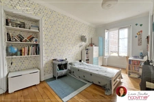 Place Viarme, appartement 5 pièces de 110 m2, 3 chambres, 1 