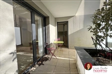 3 pièces, 65 m2 avec grand jardin privatif et stationnement 