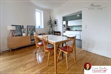 Place Viarme, appartement 5 pièces de 110 m2, 3 chambres, 1 