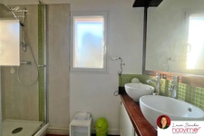 Maison familiale de 120 m2 avec 4 chambres, jardin et garage