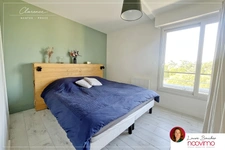 Procé, t4 dernier étage, terrasse de 30 m2 3 chambres et sta