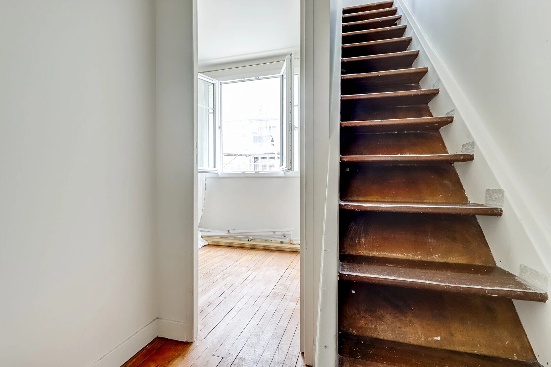 PARIS - 14 -  VILLAGE DIDOT. 7