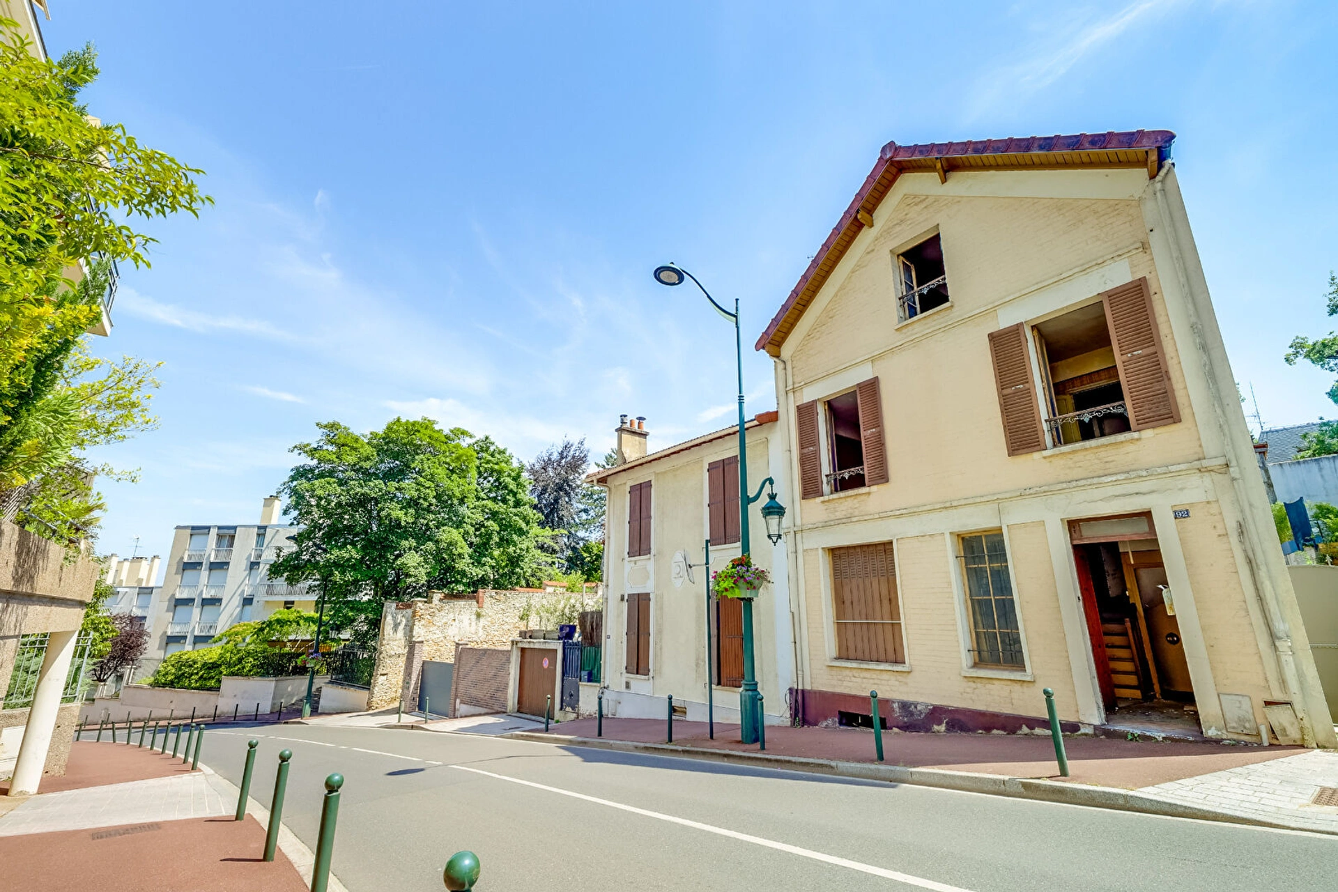PLESSIS ROBINSON - MAISON DE VILLE. 1