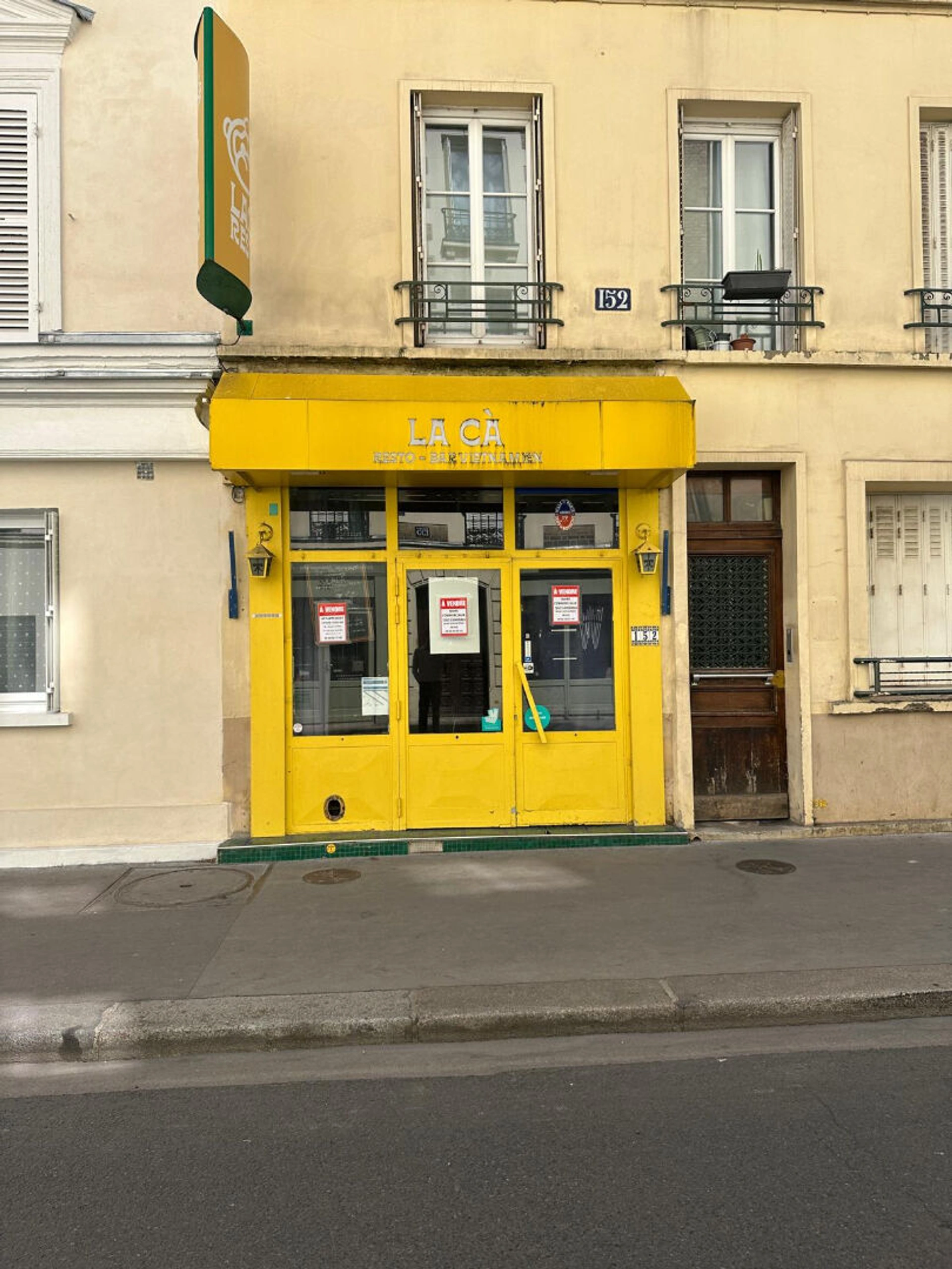 PARIS 14 - Rue du Chateau - Murs Libre 4