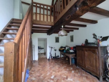 MAISON DE VILLAGE A RENOVER