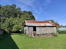 Bâtiment en pierres à rénover