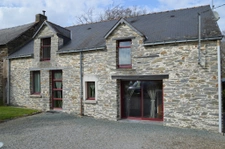 Maison en pierres rénovée