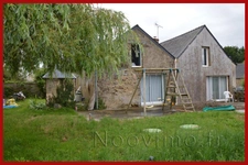  Maison en pierres à finir de rénover