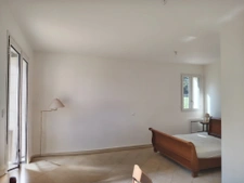 Propriété de caractère avec dépendances, piscine et maison r