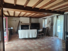 Maison de charme avec point d'eau