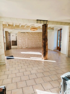 Maison en pierres avec fort potentiel   Calme & nature 