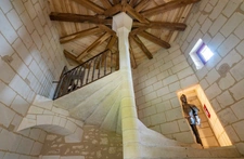 Château rénové d'exception   Propriété événementielle & rési