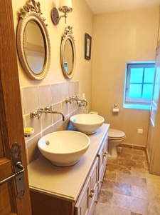 Maison de charme rénovée   Esprit cottage anglais au coeur du