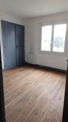 Maison à fort potentiel avec dépendances   Port-de-Piles