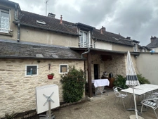 Murs de restaurant et 3 appartements T3