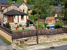MAISON + GITES AVEC PISCINE 28