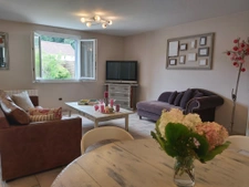  6CH, grand terrain, piscine, garages