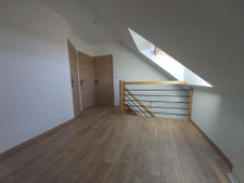 maison récente 4 chambres + 1 bureau, grd terrain