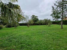 fermette 5ch, 4 garages, grand terrain