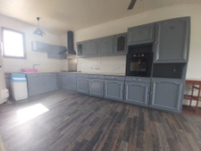 pavillon familial 6ch 4 000m2 terrain