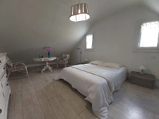  6CH, grand terrain, piscine, garages