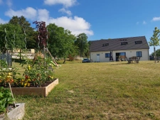 maison récente 4 chambres + 1 bureau, grd terrain