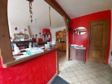 fermette avec travaux et 7000m2 terrain