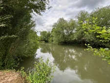 Terrain de Loisirs en bord de rivière