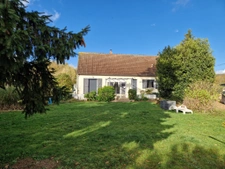 plain pied 3ch dans village garage et terrain sans travaux