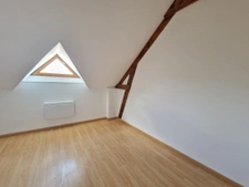 fermette 5ch, 4 garages, grand terrain