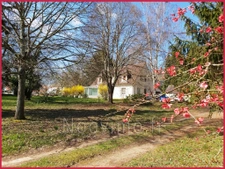 maison artisanale de 170m2 et 6132m2 de terrain, garages