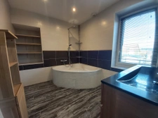 maison bourg, 3 ch et plus, dépendances, idéal artisan