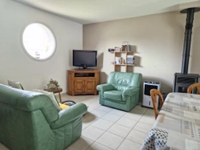 plain pied, 3chambres, village, garage jardin