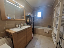 4ch voir 5ch sous sol coeur de village Montfort le gesnois