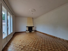 longère 2 chambres garages atelier terrain