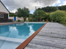  6CH, grand terrain, piscine, garages