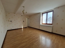 centre de Changé 2ch a renover avec garages