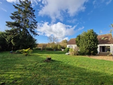 plain pied 3ch dans village garage et terrain sans travaux