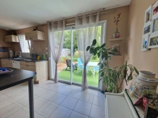 plain pied, 3chambres, village, garage jardin