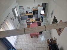 maison pierre 2ch, bureau; louée, garage et jardin