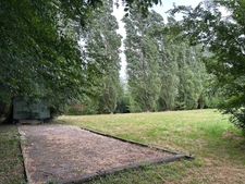 Terrain de Loisirs en bord de rivière