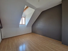 fermette 5ch, 4 garages, grand terrain