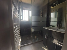 pavillon familial 6ch 4 000m2 terrain