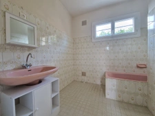 longère 2 chambres garages atelier terrain