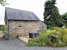  MAISON RENOVEE 3 CHAMBRES ENTRE ANCENIS ET CANDE