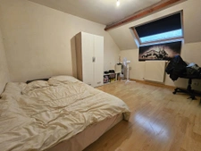 Maison de ville familiale - bourg Mésanger