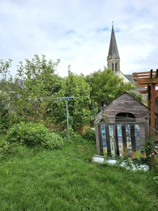 Maison à rénover + grange POUILLE LES COTEAUX