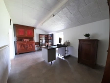 Longère 130m2 à restaurer MESANGER