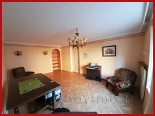 Maison 4 chambres + local commercial loué