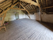 Maison de campagne avec dépendances et grand terrain   Teill